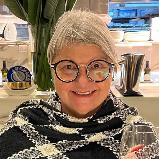 Sonia Ortega, Global Experience